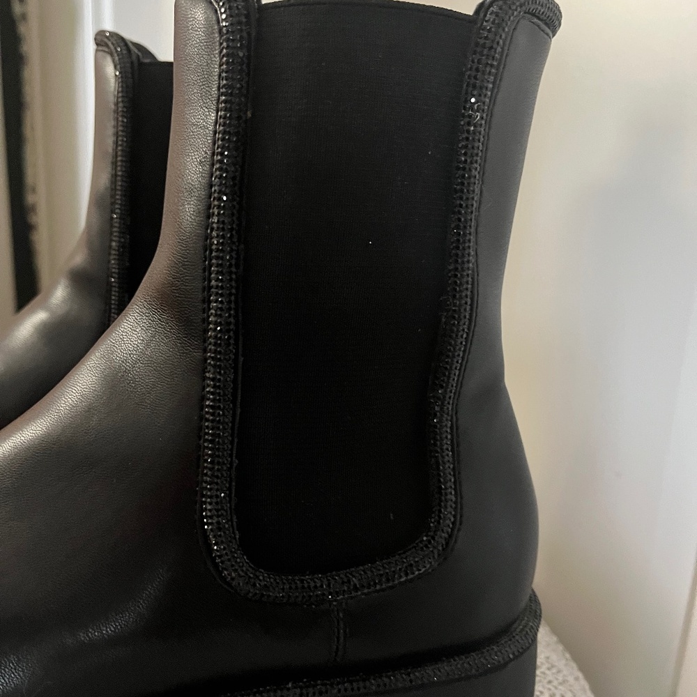 Steven Madden Black Boots - Picture 6 of 16